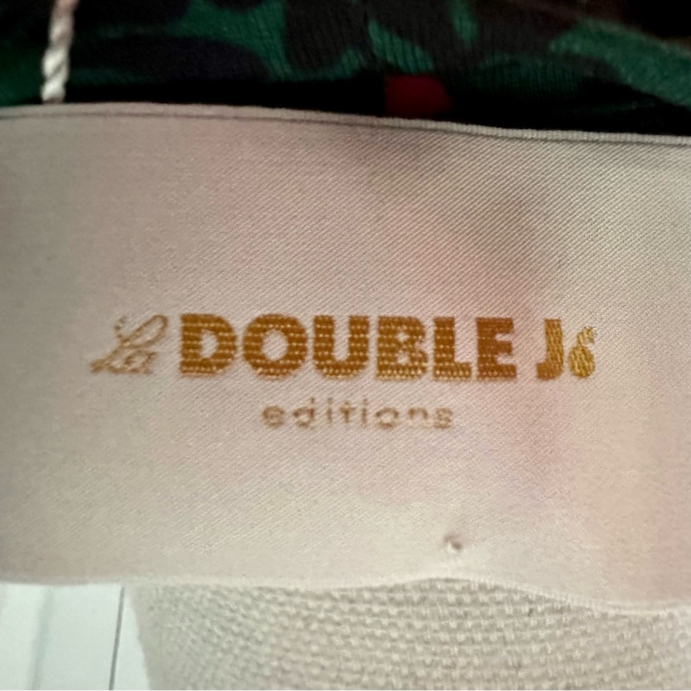 NWT LA Double J Editions Size S ‘Walk the Dog’ Top - Picture 6 of 8